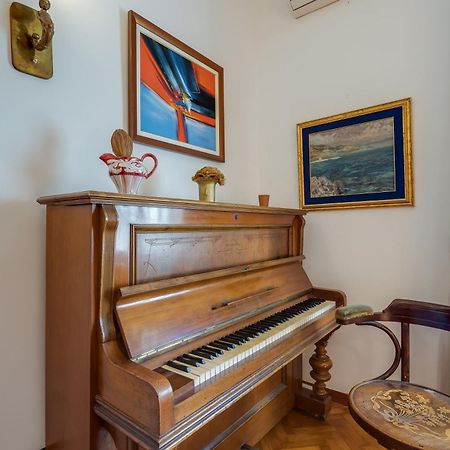 City Apartment With Garden - Happy Rentals Rijeka Exterior photo
