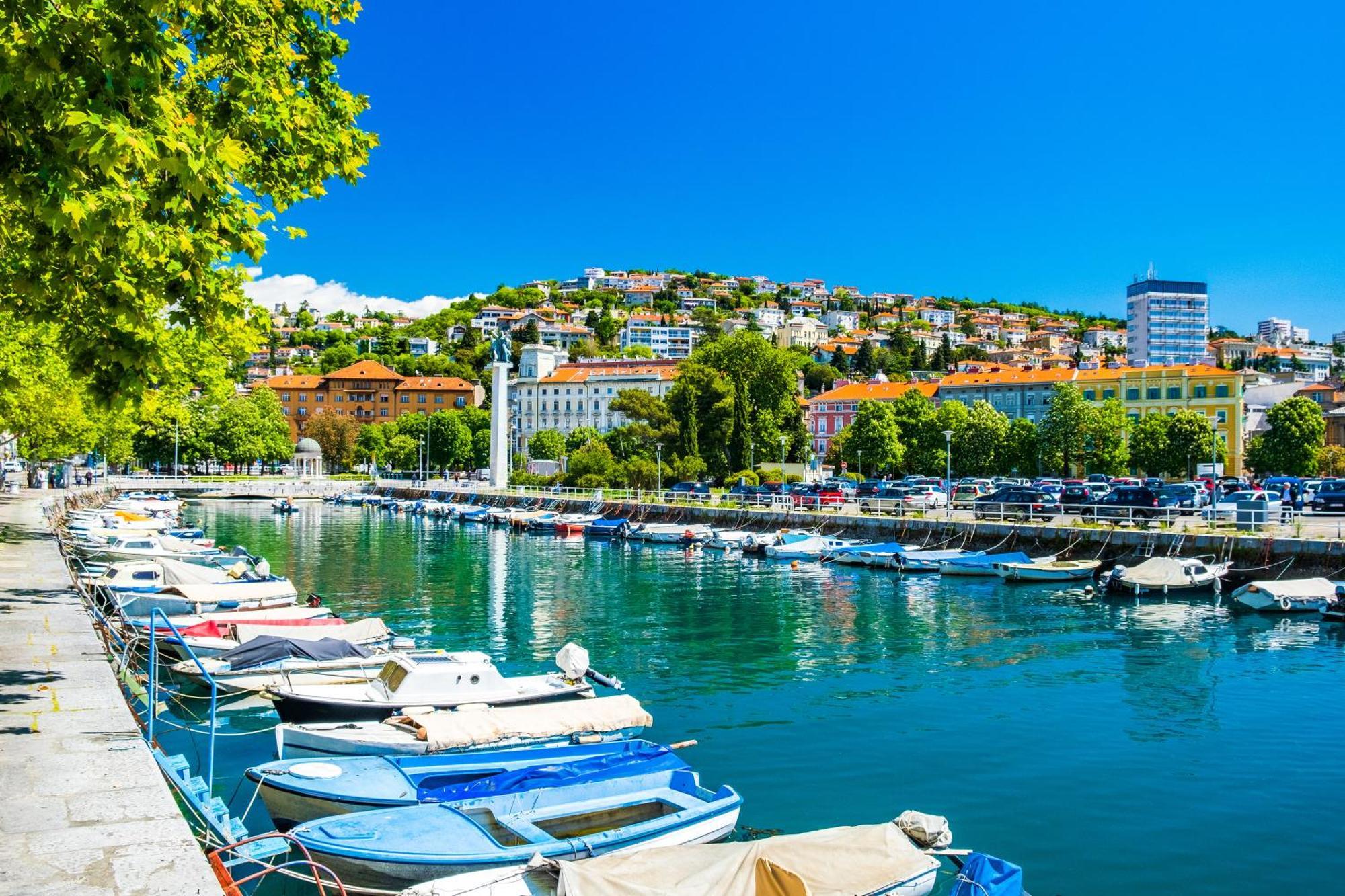 City Apartment With Garden - Happy Rentals Rijeka Exterior photo
